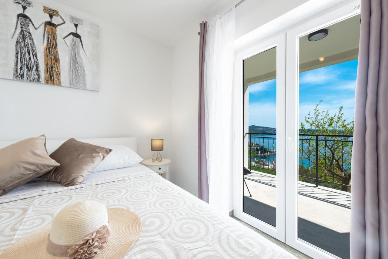Golden Seaview Holiday Home Mlini Εξωτερικό φωτογραφία