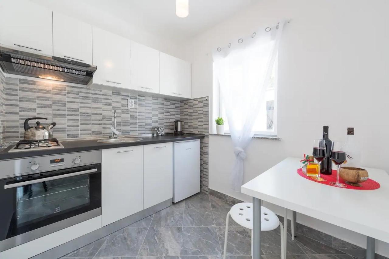 Golden Seaview Holiday Home Mlini Εξωτερικό φωτογραφία