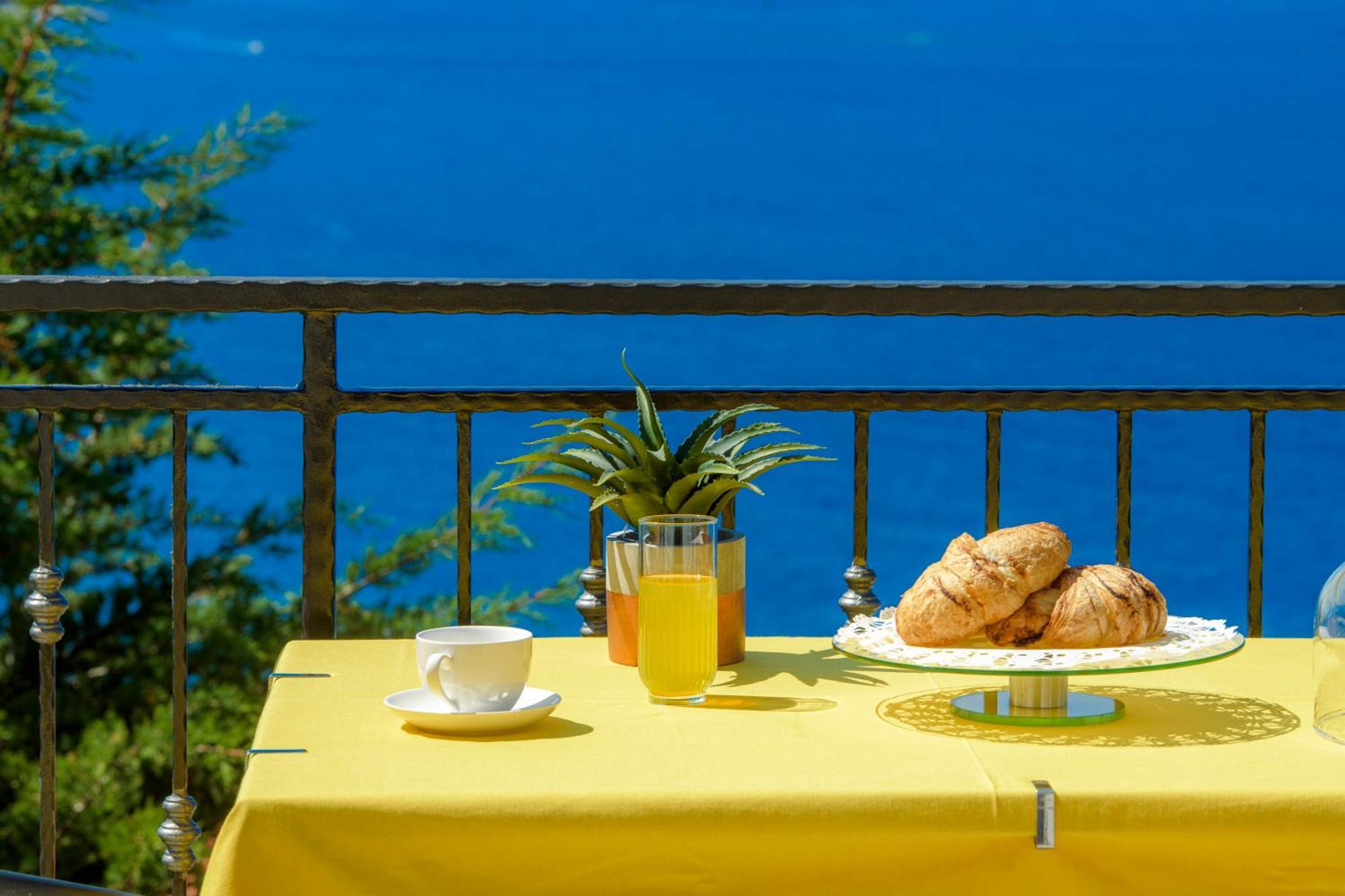 Golden Seaview Holiday Home Mlini Δωμάτιο φωτογραφία